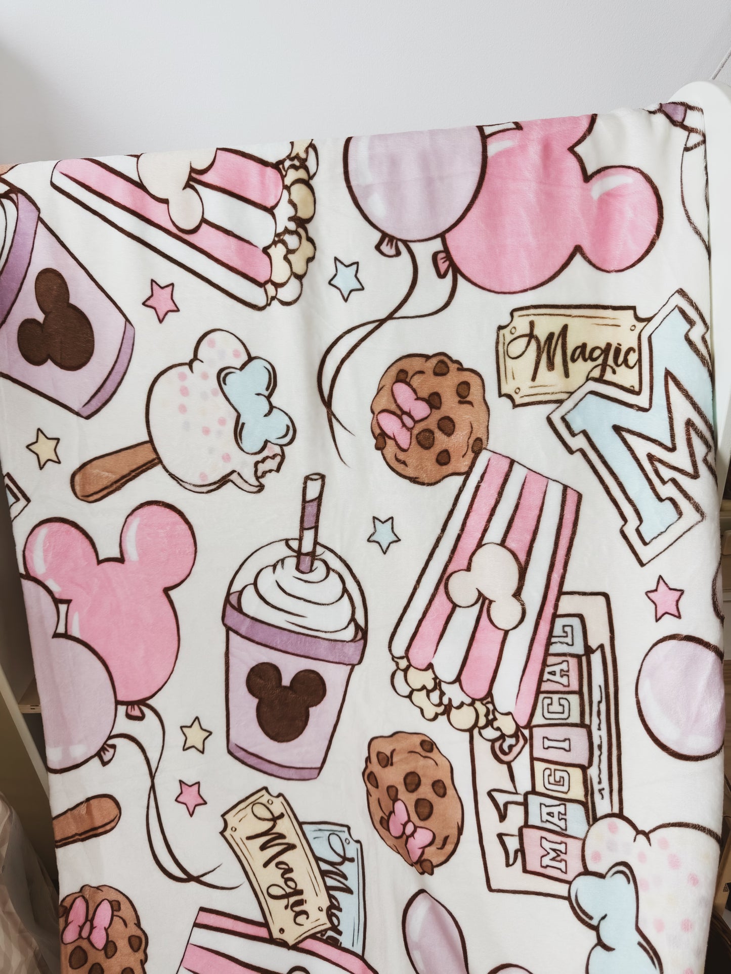 Pastel Snacks 2