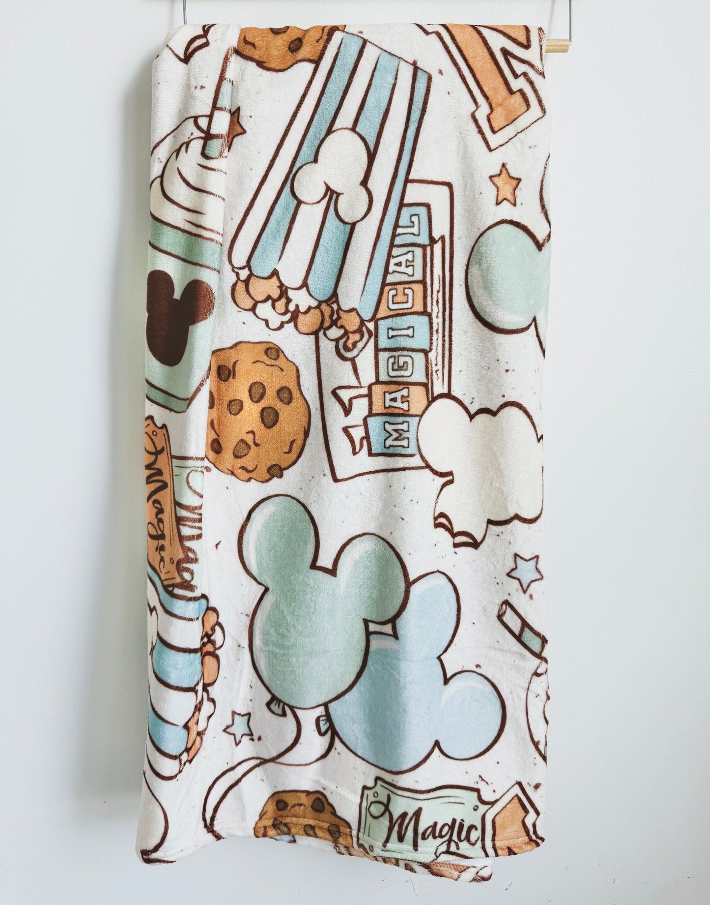 Pastel Snacks 1